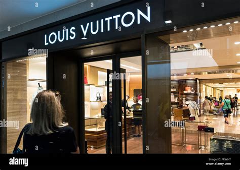 louis vuitton italy venice|louis vuitton italy official website.